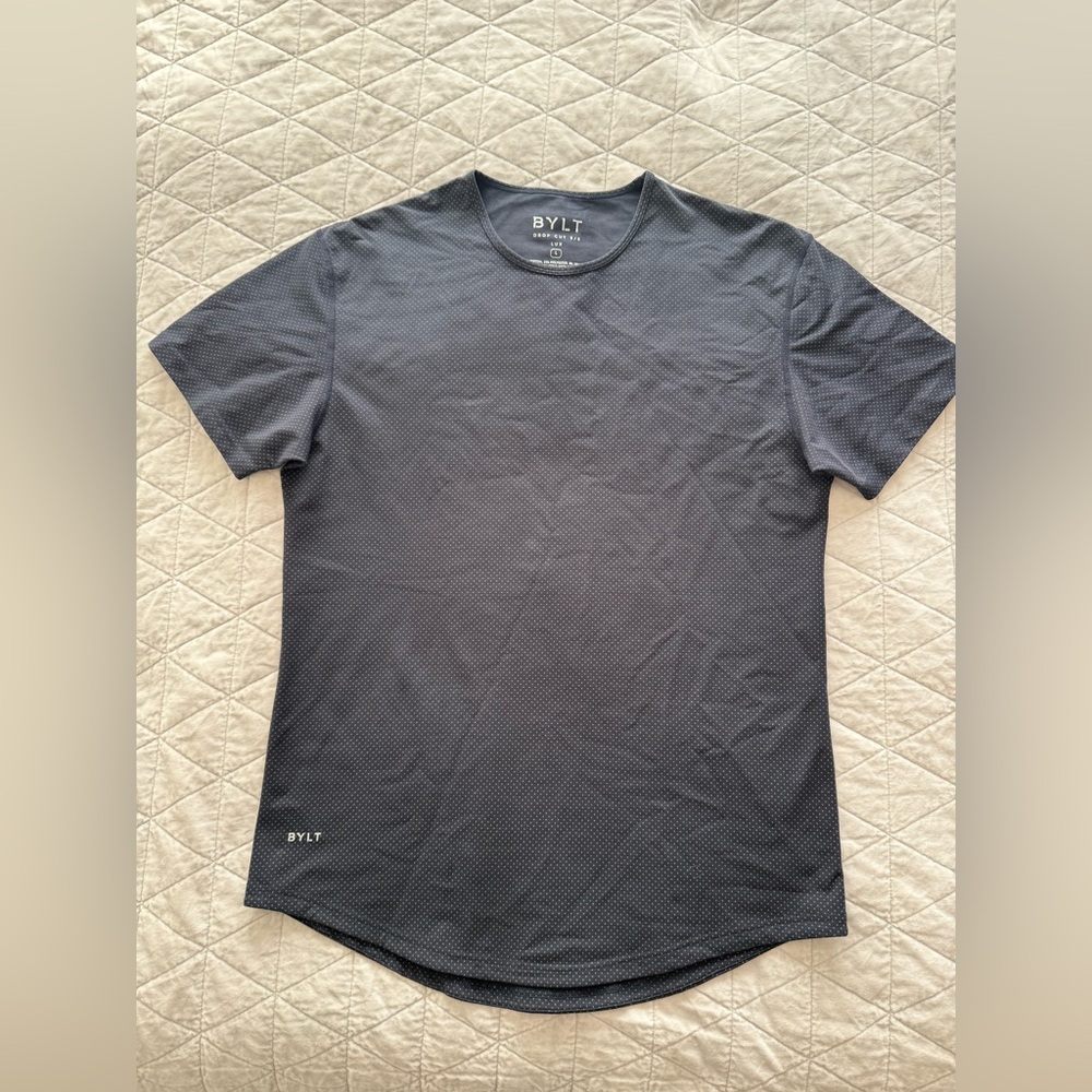 NWOT BYLT Basics drop cut lux Tee. Size L